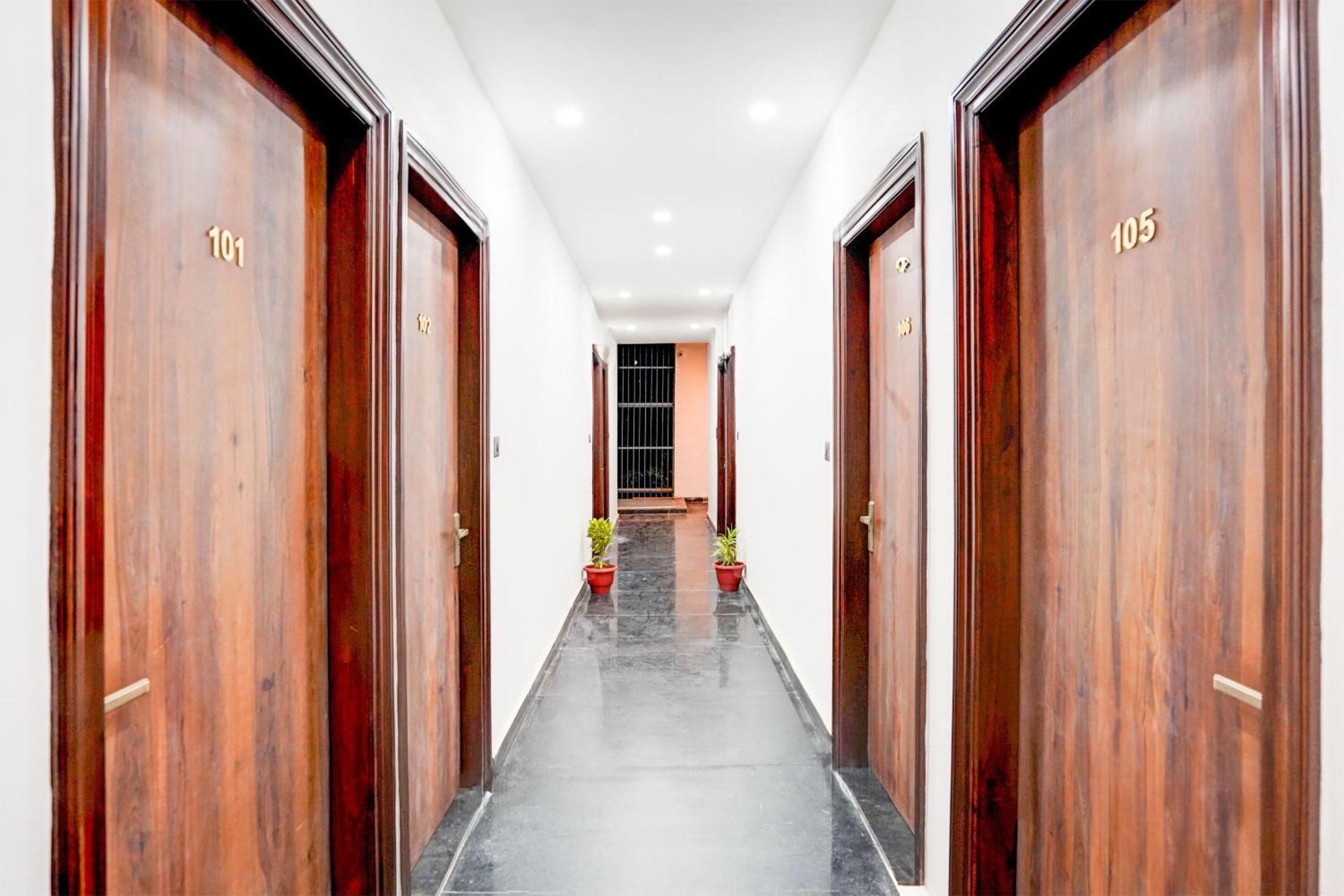 Super Collection O 63 A Noida 호텔 외부 사진